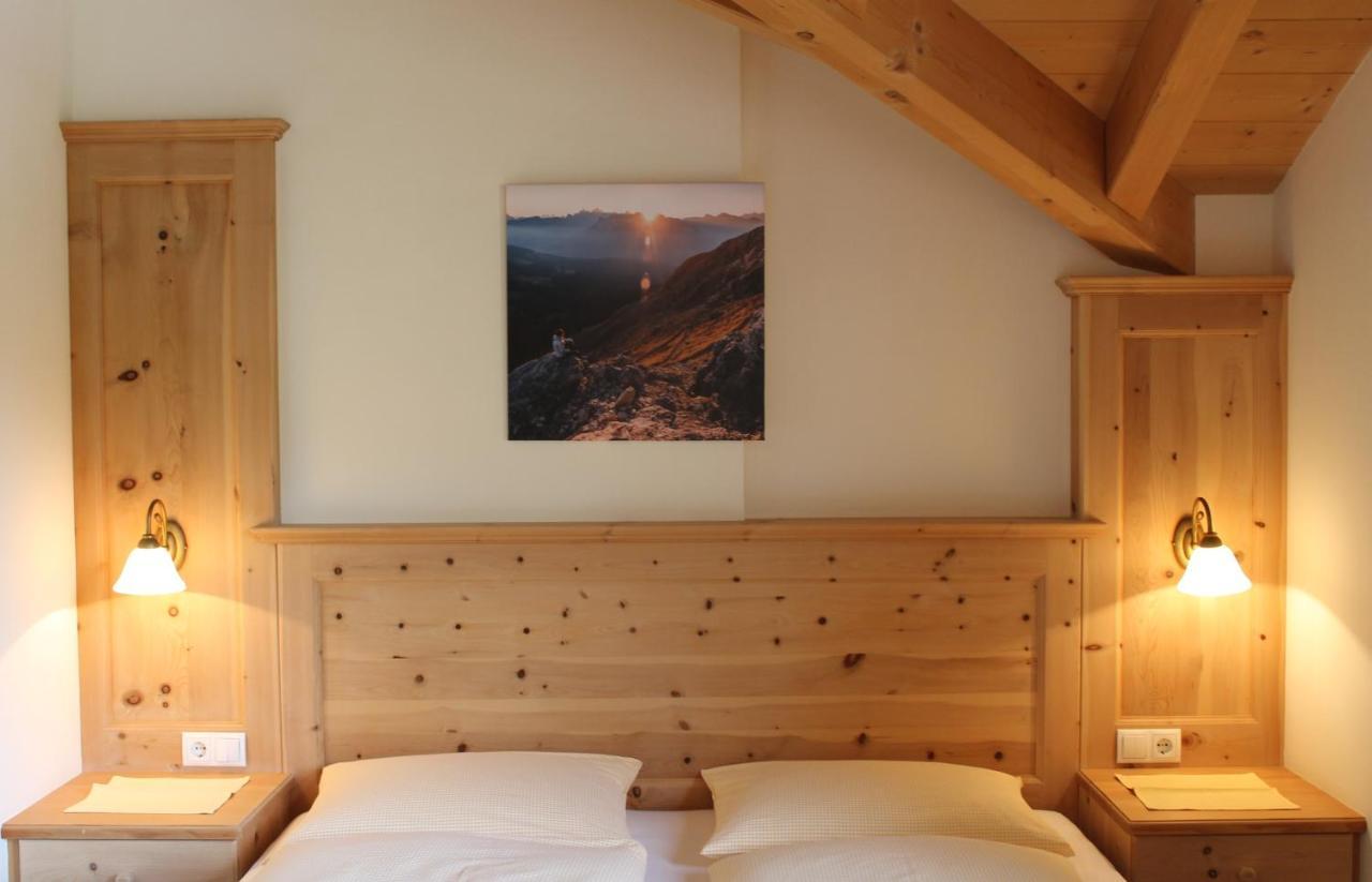Hotel Landgasthof Laerchenwald Collepietra  Bagian luar foto