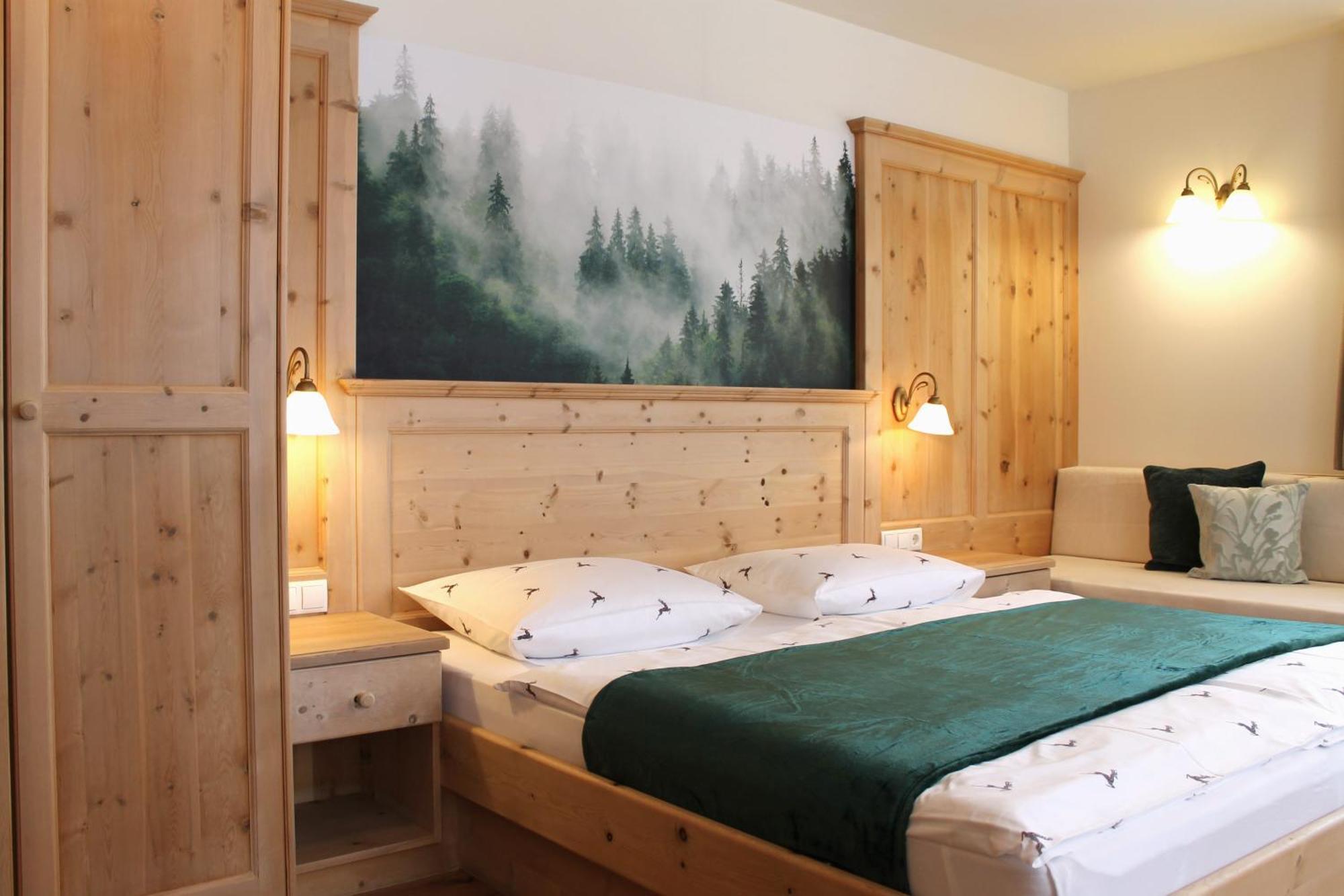 Hotel Landgasthof Laerchenwald Collepietra  Bagian luar foto